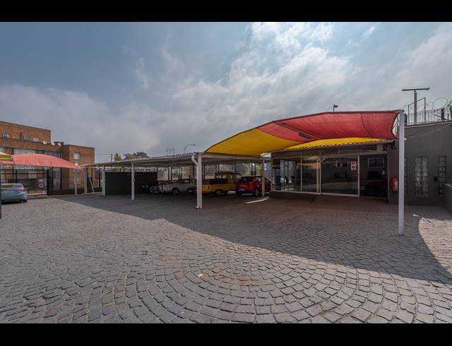 990M² RETAIL FOR SALE IN TURFFONTEIN